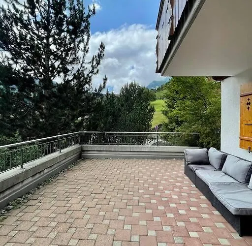 Homely - Naehe Terminal Appartement *